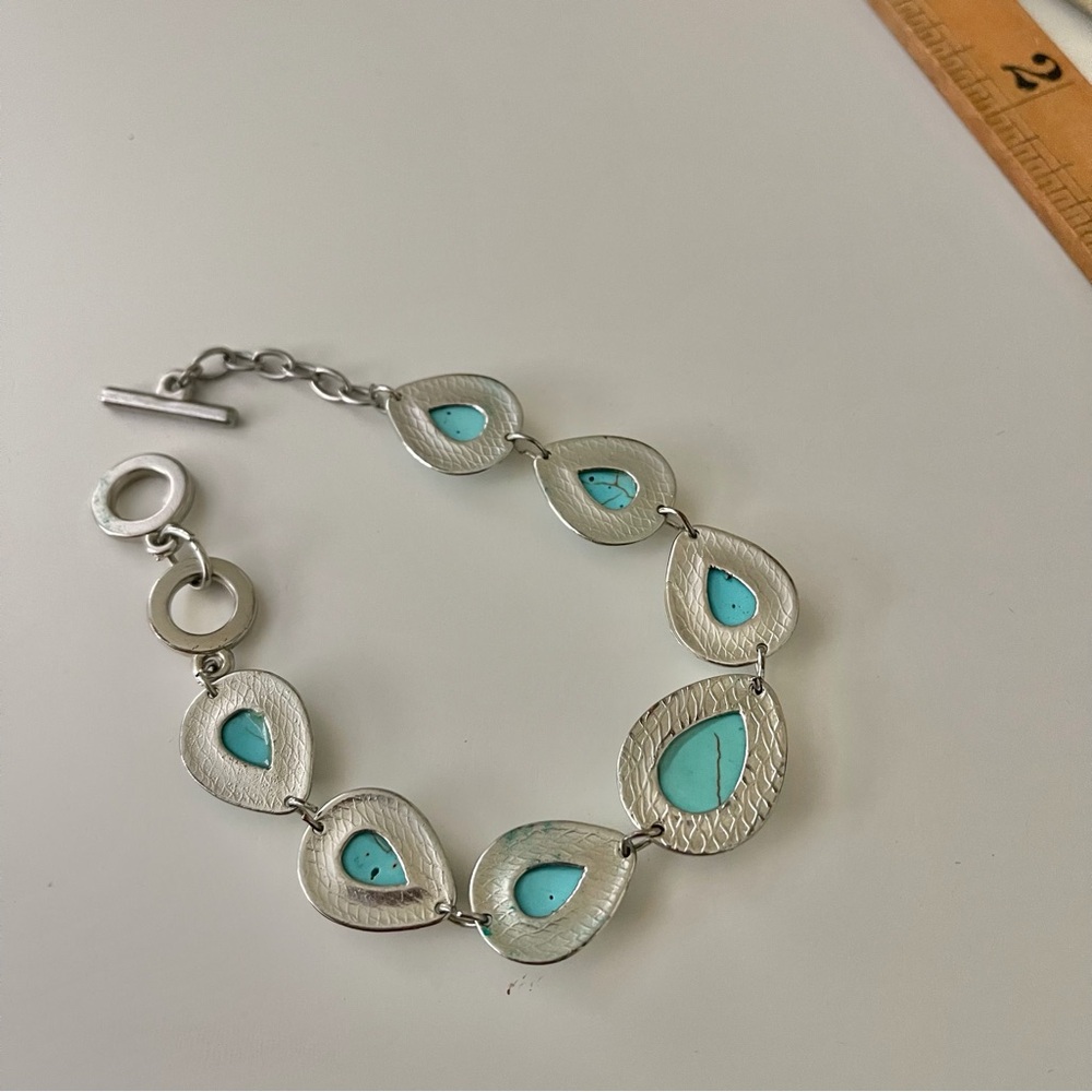 CHAPS Faux Turquoise Necklace 16” with Extender Unbranded Bracelet & Earrings - Picture 10 of 12